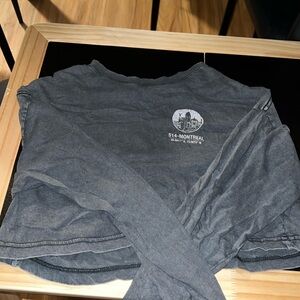 Long sleeve crop top